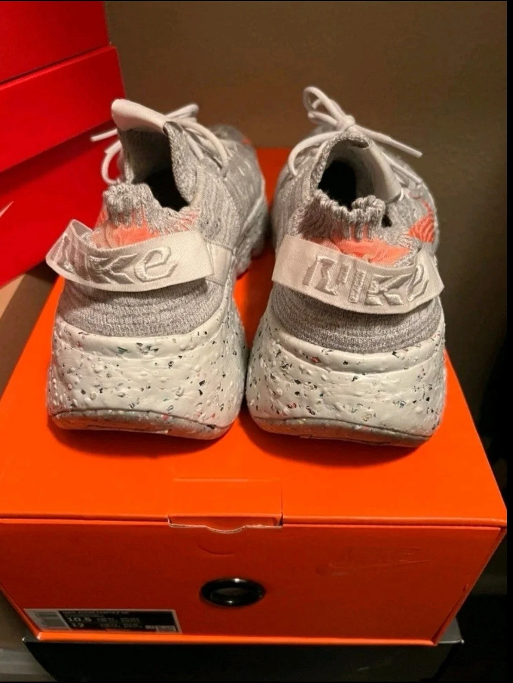 Nike Space Hippie 04
